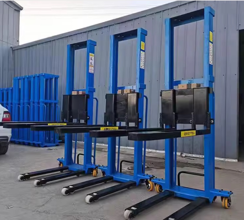 Xe Nâng Bán Tự động Leo Xe Tair